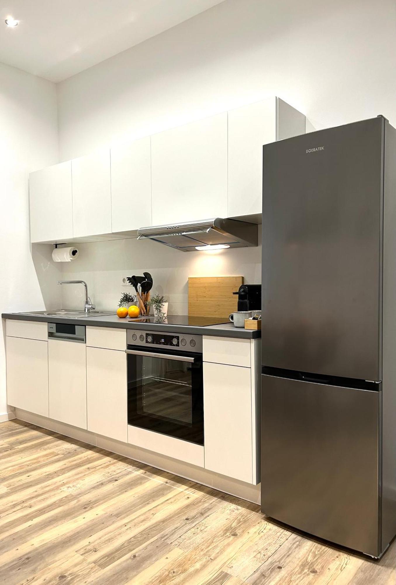 Designer City Apartment In Top Lage Fuer 6 Gaeste Karlsruhe Eksteriør billede